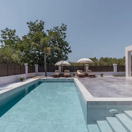 Infinity - Private Pool, Close To Centre, By Zantewize Villa Kalamáki